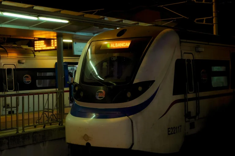 23 Nisan toplu taşıma ücretsiz mi 2026? Yarın Başkentray, İZBAN, Marmaray bedava mı olacak?