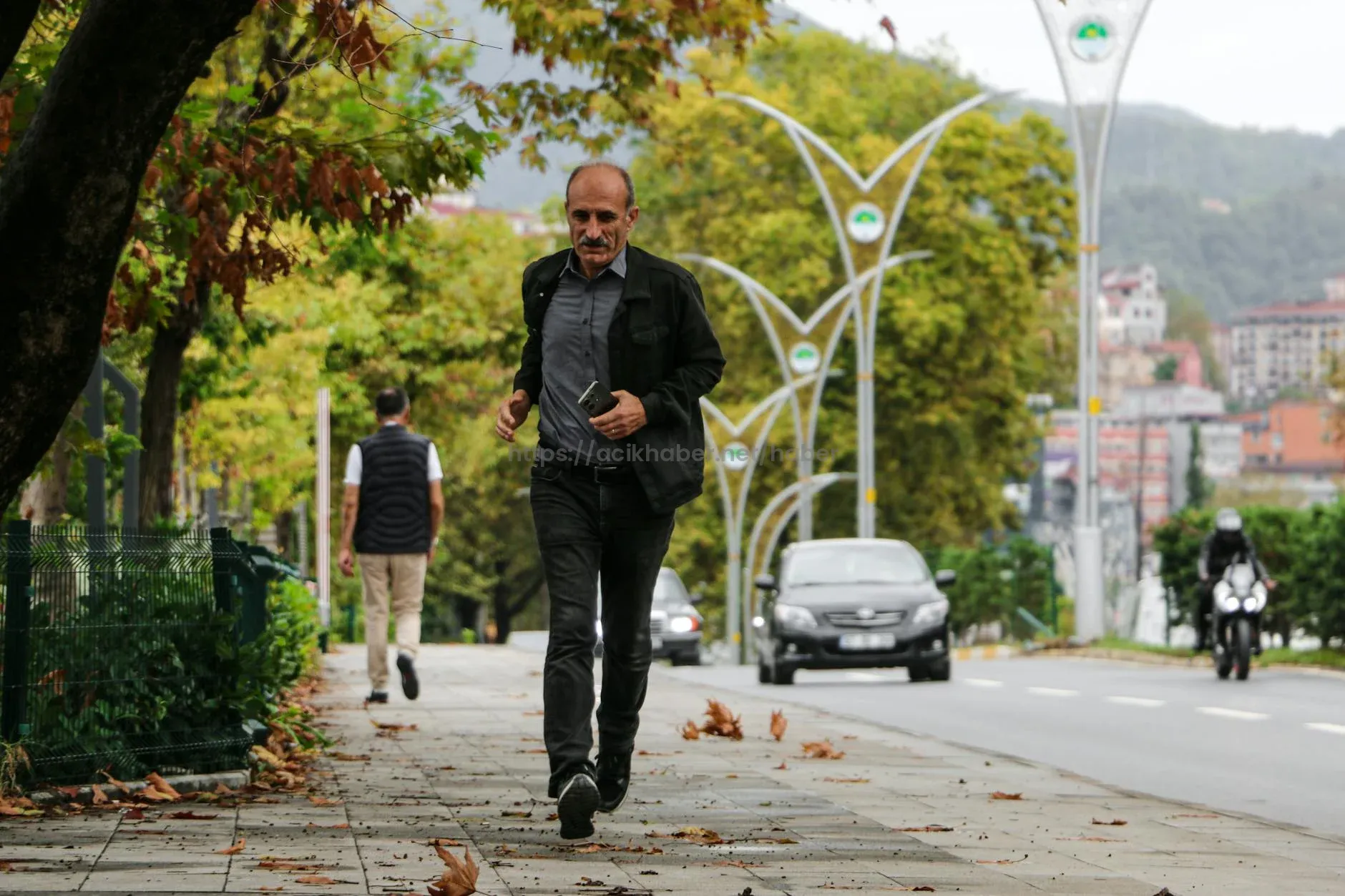 Beşiktaş’ta 18 aracı benzin döküp yakmışlardı! Şüphelinin kırdığı telefonu tamir edildi, örgüt bağlantıları ortaya çıktı