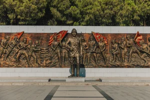 İran-ABD-İsrail savaşı son dakika… İtalya lideri Meloni’den İsrail’e karşı dikkat çeken adım! İngiliz gemisi vuruldu