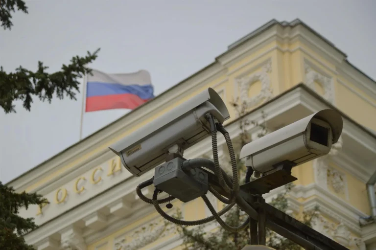 Perde arkasındaki diplomasi: Putin’e gizli mektup! Hamaney’den gelen şifreli mesaj ne?