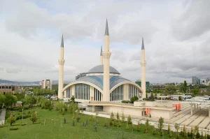 1 Mayıs cuma hutbesi konusu ve PDF metni indirme ekranı || Diyanet bu haftaki cuma hutbesini yayınladı: ‘Alın Teri Mukaddestir’