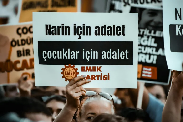 4 yaşındaki oğlu kazada hayatını kaybetmişti! Eczacı Büşra’ya gizlice ilaç veren çalışanlar için karar çıktı
