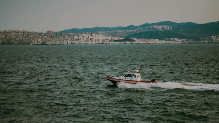 İspanya’da deprem etkisi yaratan operasyon: Başbakan Sanchez’in partisine polis baskını