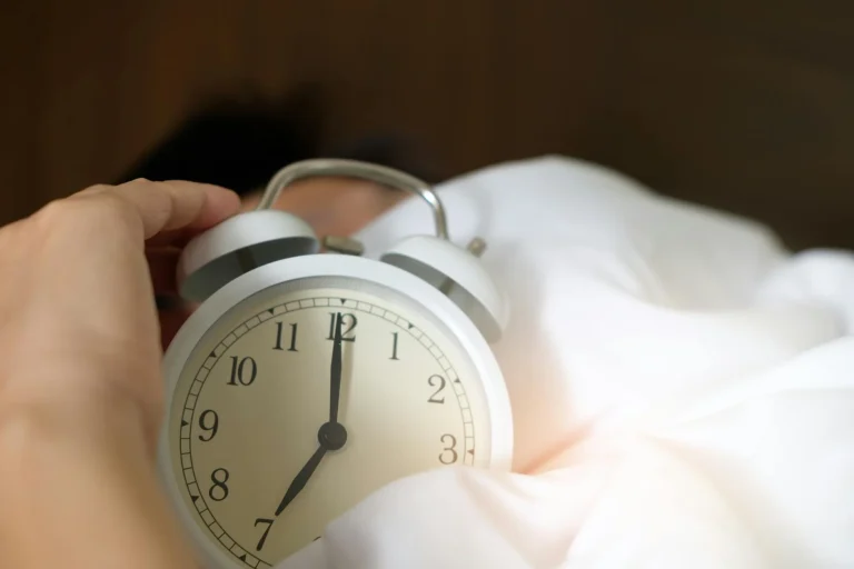 Sürekli uyukluyor, sabah kalkamıyor musunuz? Vücudunuz alarm veriyor olabilir