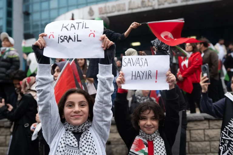 Netanyahu’nun hadsiz ifadelerine siyasilerden peş peşe tepki
