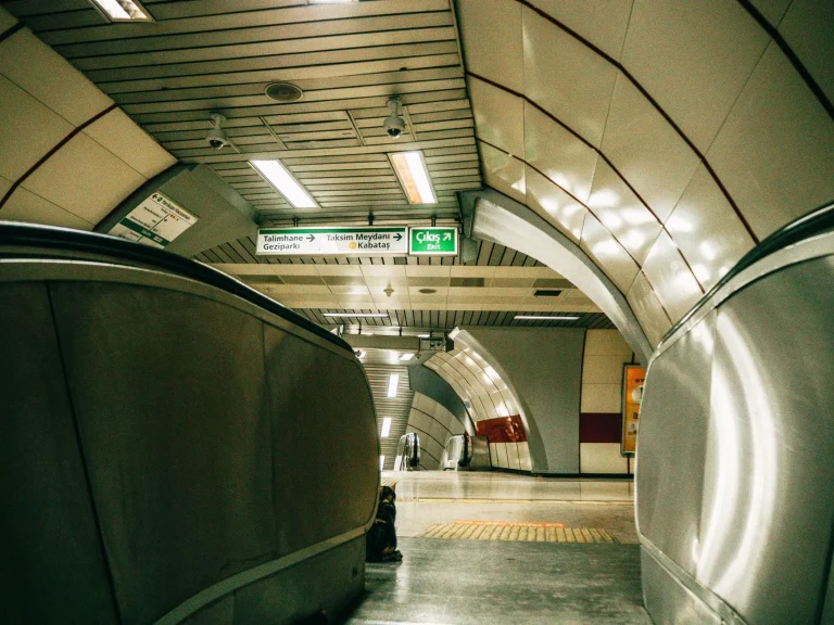 Taksim metrosu bugün kapalı mı 28 Haziran 2026 Pazar | Taksim metrosu açık mı? M2 Yenikapı-Hacıosman Metrosu Taksim istasyonu ve füniküler kapalı mı? Metro İstanbul’dan açıklama!