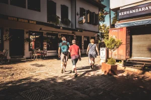 Üç sıra dışı rota üç sıra dışı hikaye… Turistik kentlerin bilinmeyen yüzleri!