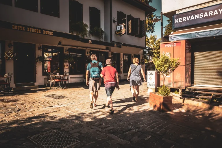 Üç sıra dışı rota üç sıra dışı hikaye… Turistik kentlerin bilinmeyen yüzleri!