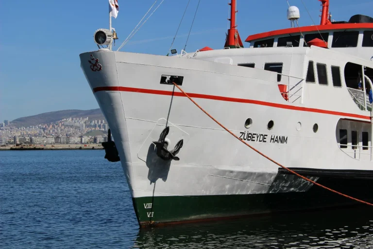 Girne açıklarında batan yolcu gemisi faciası: Kaptanın ifadesi ortaya çıktı! Alabora olan gemi ile ilgili dikkat çeken detay: Bu ilk değilmiş