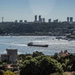 İstanbul’da mezarlık manzaralı sıfır daireler! ‘Akıllara durgunluk verecek bir bina, ilk gördüğümde şoka girdim’