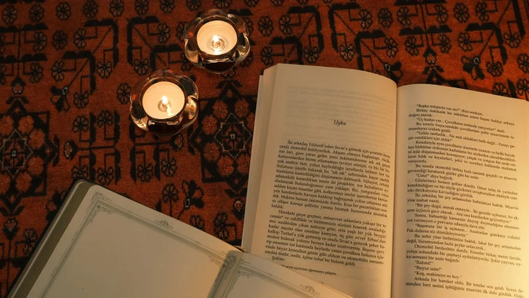 Yarın akşam kandil mi, 24 Ağustos Pazartesi ne kandili? Mevlid Kandili ne zaman, hangi gün idrak edilecek? İşte 2026 Diyanet takvimi ve kandil günleri…